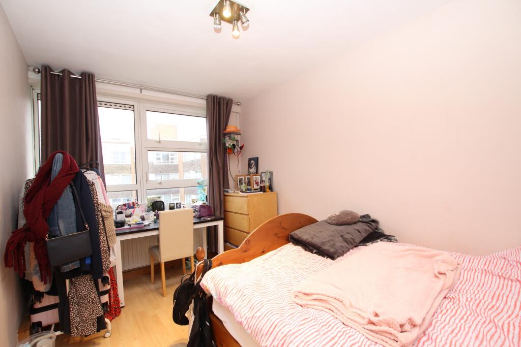 3 bed Flat Share for rent in Teddington. From Northwood - Epsom