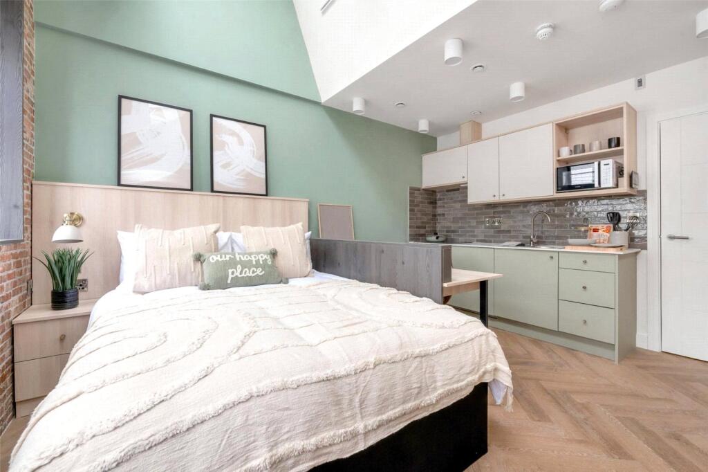 4 bed Studio for rent in Leicester. From Oliver Rayns - Leicester