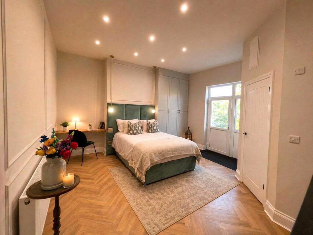 4 bed Studio for rent in Stoughton. From Oliver Rayns - Leicester