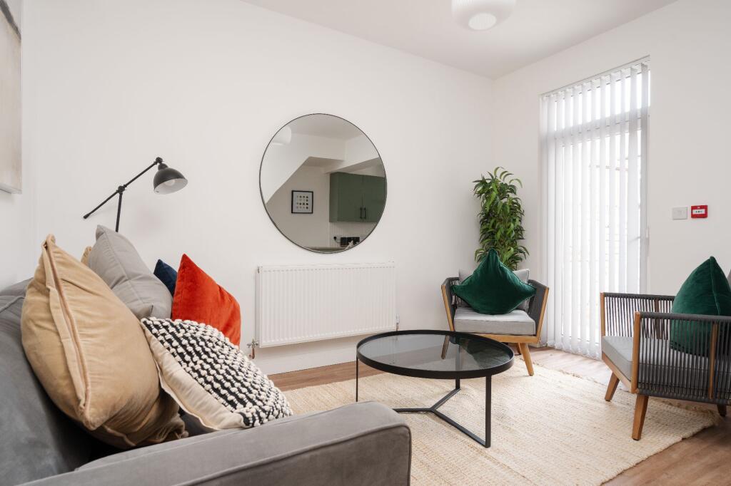 4 bed Mid Terraced House for rent in Liverpool. From Point Properties - Liverpool