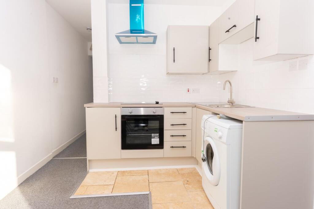 2 bed Apartment for rent in Liverpool. From Point Properties - Liverpool 2 bed Apartment for rent in Liverpool. From Point Properties - Liverpool