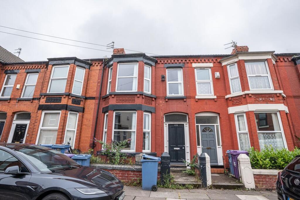 6 bed Mid Terraced House for rent in Liverpool. From Point Properties - Liverpool