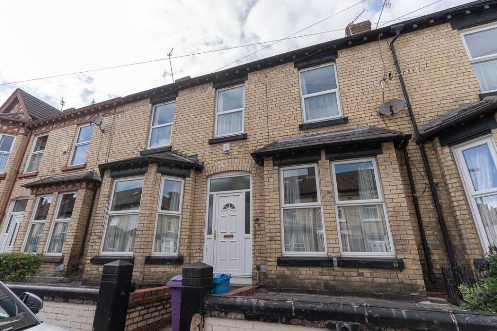 7 bed Mid Terraced House for rent in Liverpool. From Point Properties - Liverpool