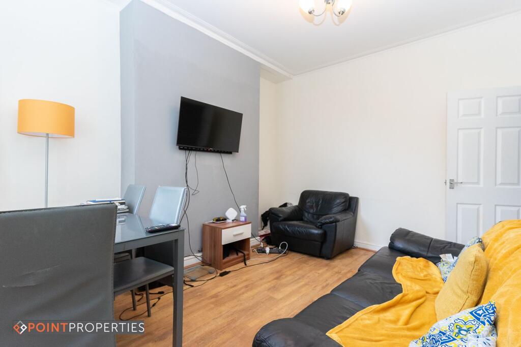 3 bed Mid Terraced House for rent in Liverpool. From Point Properties - Liverpool