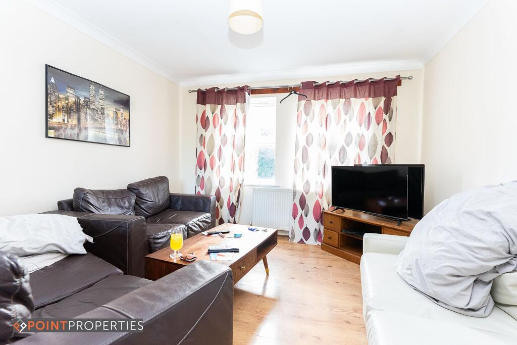 4 bed Mid Terraced House for rent in Liverpool. From Point Properties - Liverpool