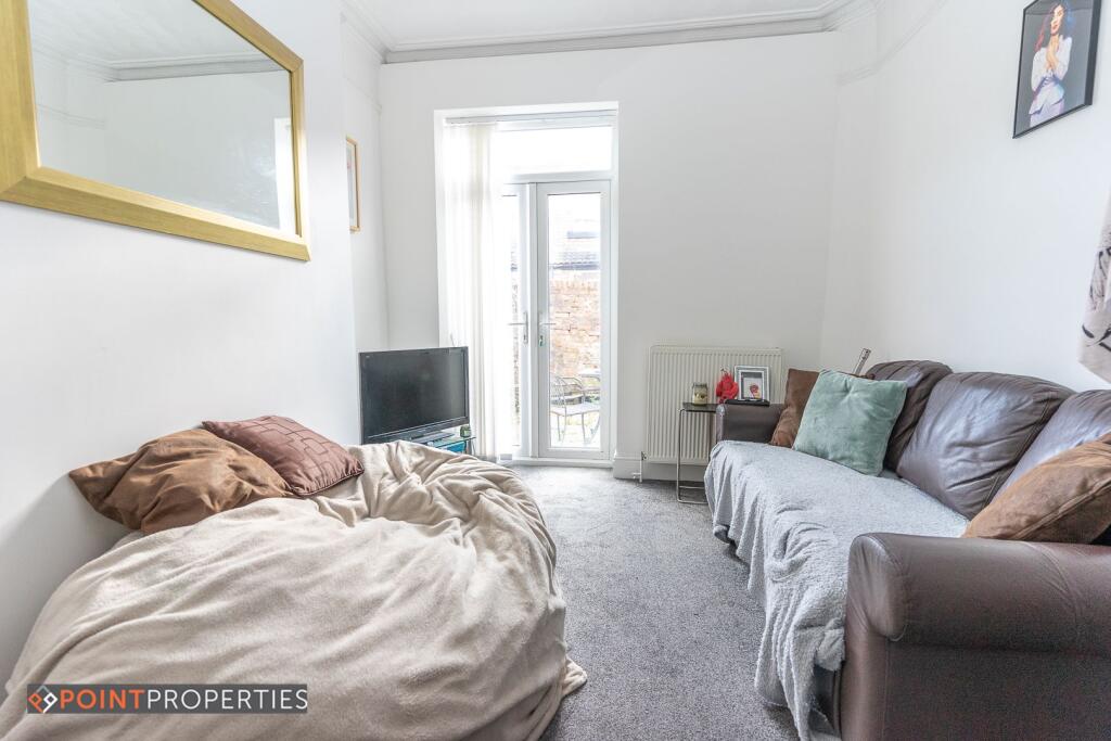 4 bed Mid Terraced House for rent in Liverpool. From Point Properties - Liverpool