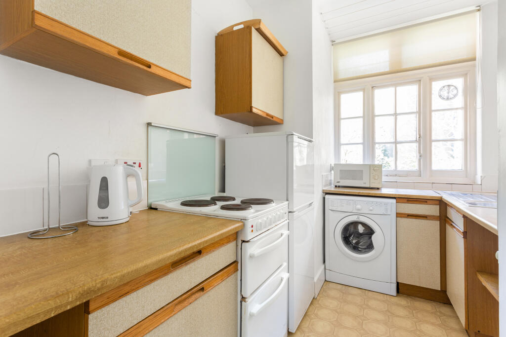 4 bed Studio for rent in Camden Town. From Portico - Bloomsbury 4 bed Studio for rent in Camden Town. From Portico - Bloomsbury