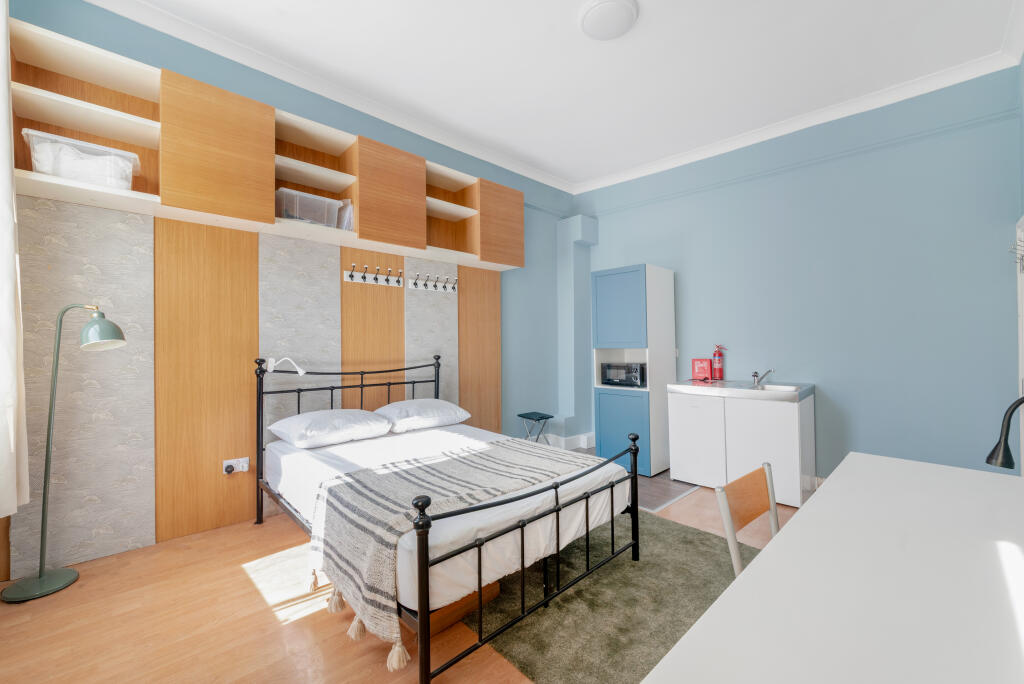 1 bed House Share for rent in Kensington. From Property People - London