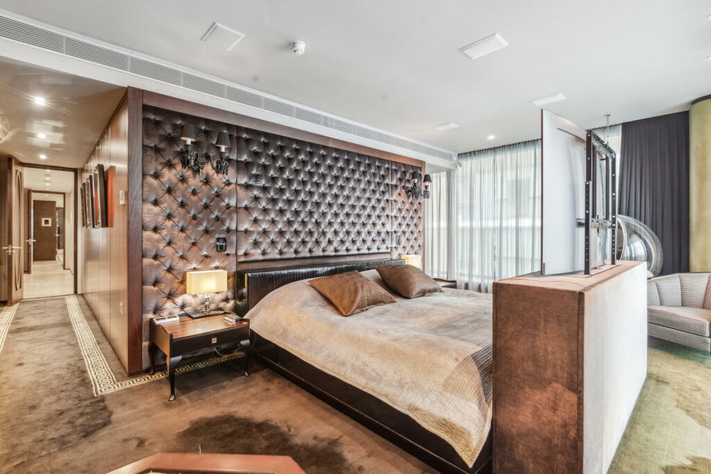 4 bed Apartment for rent in Chelsea. From Century 21 London Central - Westminster 4 bed Apartment for rent in Chelsea. From Century 21 London Central - Westminster