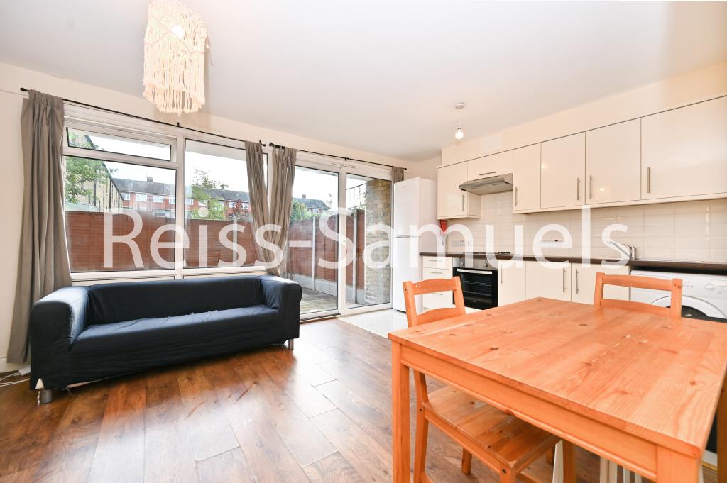 4 bed Maisonette for rent in London. From Reiss-Samuels