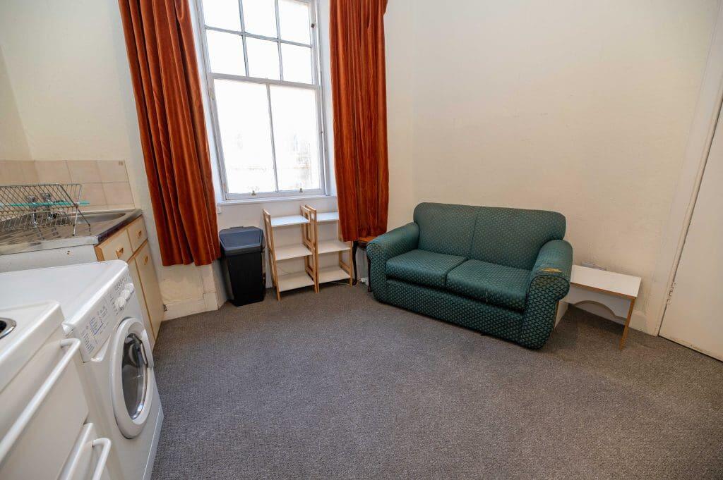 1 bed 1st Floor Flat for rent in Edinburgh. From SouthSide Property Management - Edinburgh 1 bed 1st Floor Flat for rent in Edinburgh. From SouthSide Property Management - Edinburgh