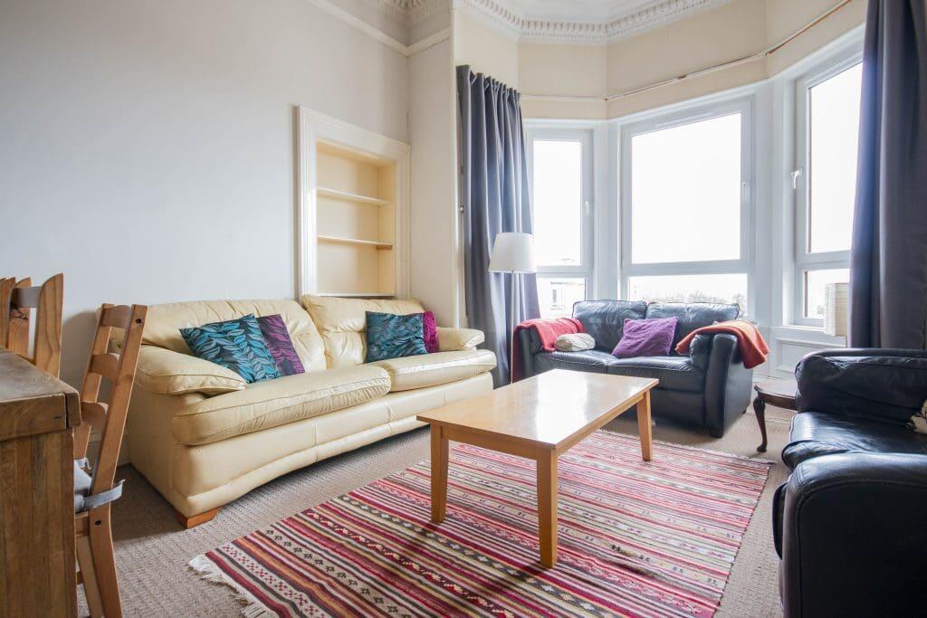 6 bed 1st Floor Flat for rent in Edinburgh. From SouthSide Property Management - Edinburgh