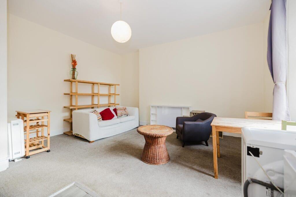 1 bed 1st Floor Flat for rent in Edinburgh. From SouthSide Property Management - Edinburgh 1 bed 1st Floor Flat for rent in Edinburgh. From SouthSide Property Management - Edinburgh