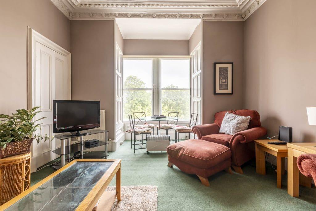 4 bed 1st Floor Flat for rent in Edinburgh. From SouthSide Property Management - Edinburgh 4 bed 1st Floor Flat for rent in Edinburgh. From SouthSide Property Management - Edinburgh