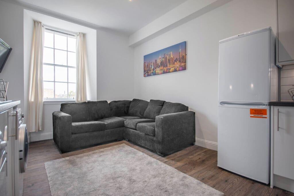 4 bed 1st Floor Flat for rent in Edinburgh. From SouthSide Property Management - Edinburgh 4 bed 1st Floor Flat for rent in Edinburgh. From SouthSide Property Management - Edinburgh