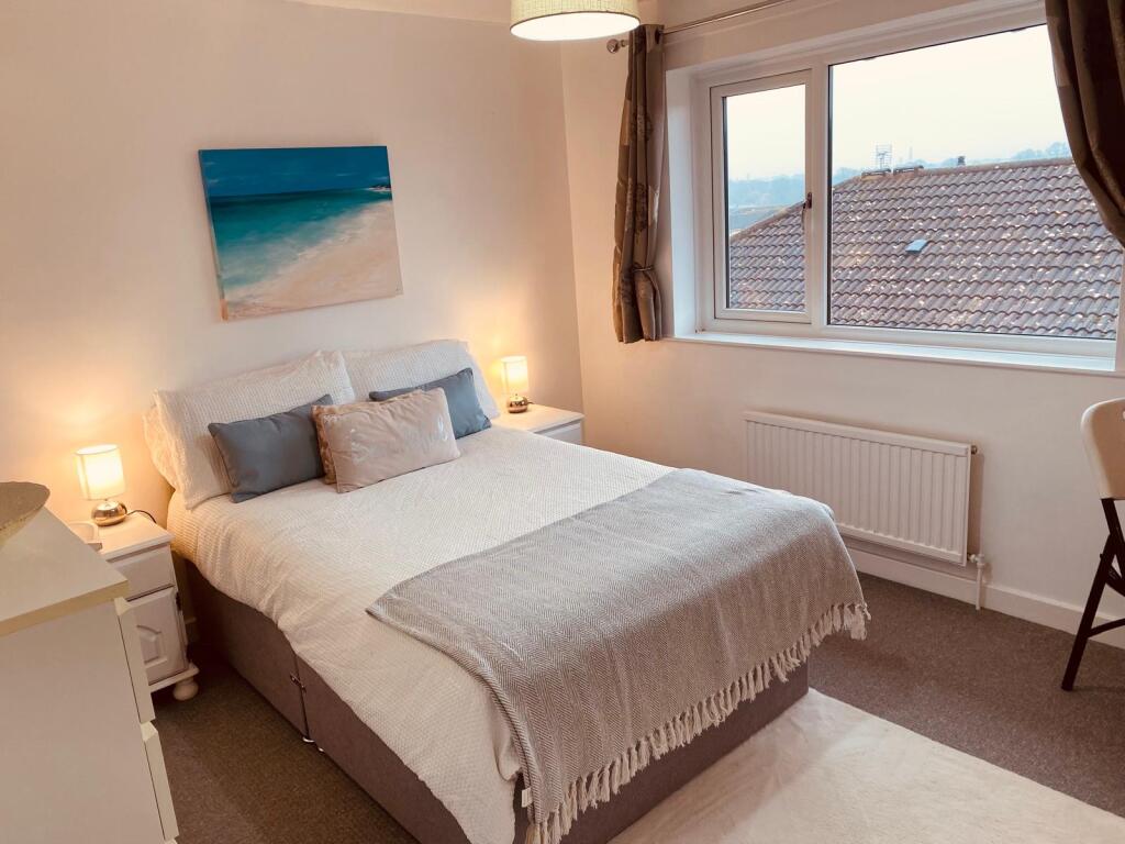 4 bed Mid Terraced House for rent in Canterbury. From The Good Estate Agent - Hythe