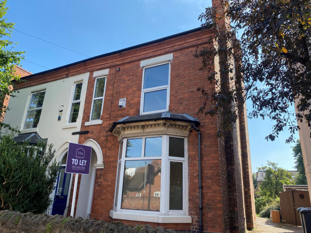 6 bed Semi Detached for rent in West Bridgford. From Tomlinson Estate Management Limited - Lenton 6 bed Semi Detached for rent in West Bridgford. From Tomlinson Estate Management Limited - Lenton
