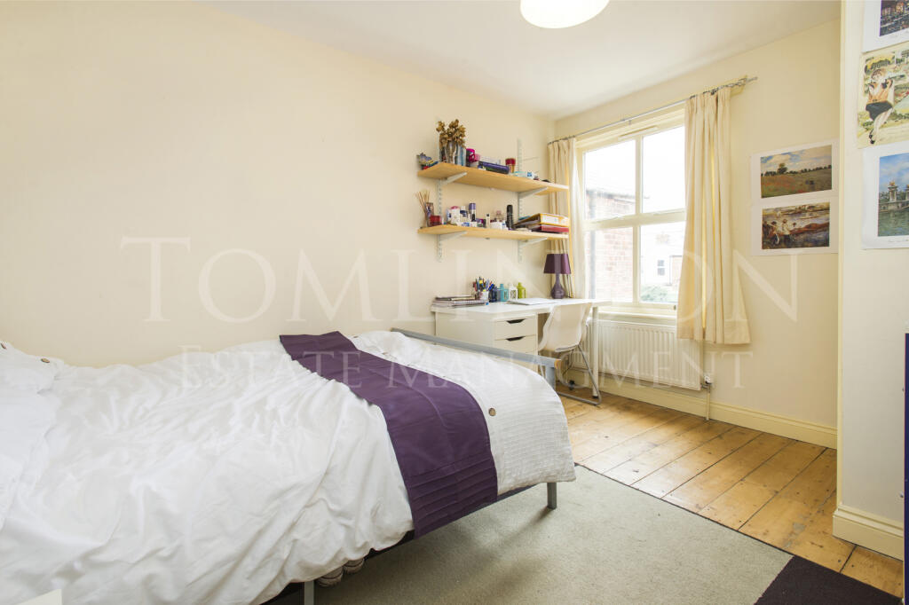 4 bed Mid Terraced House for rent in Beeston. From Tomlinson Estate Management Limited - Lenton