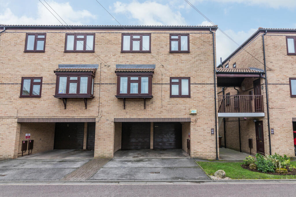 2 bed Mid Terraced House for rent in Nottingham. From Tomlinson Estate Management Limited - Lenton 2 bed Mid Terraced House for rent in Nottingham. From Tomlinson Estate Management Limited - Lenton
