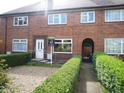 3 bed Mid Terraced House for rent in Nottingham. From Tomlinson Estates