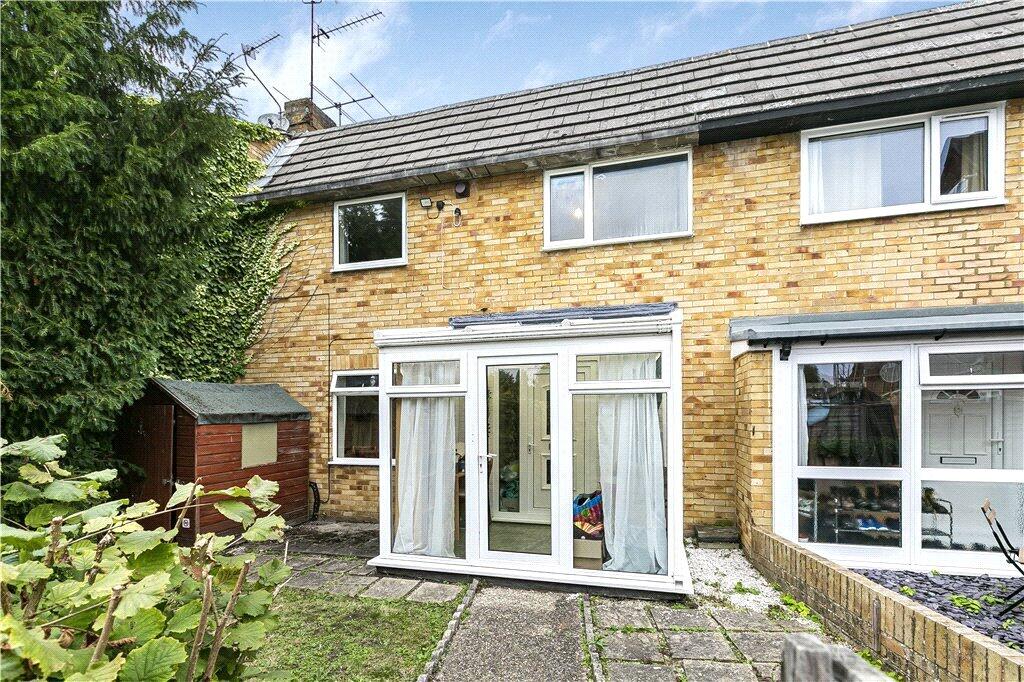 4 bed Mid Terraced House for rent in Egham. From Townends Regents