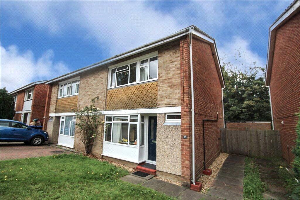 5 bed Semi Detached for rent in Bishopsgate. From Townends Regents