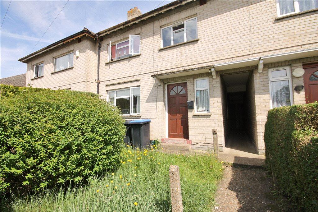 4 bed Mid Terraced House for rent in Bishopsgate. From Townends Regents