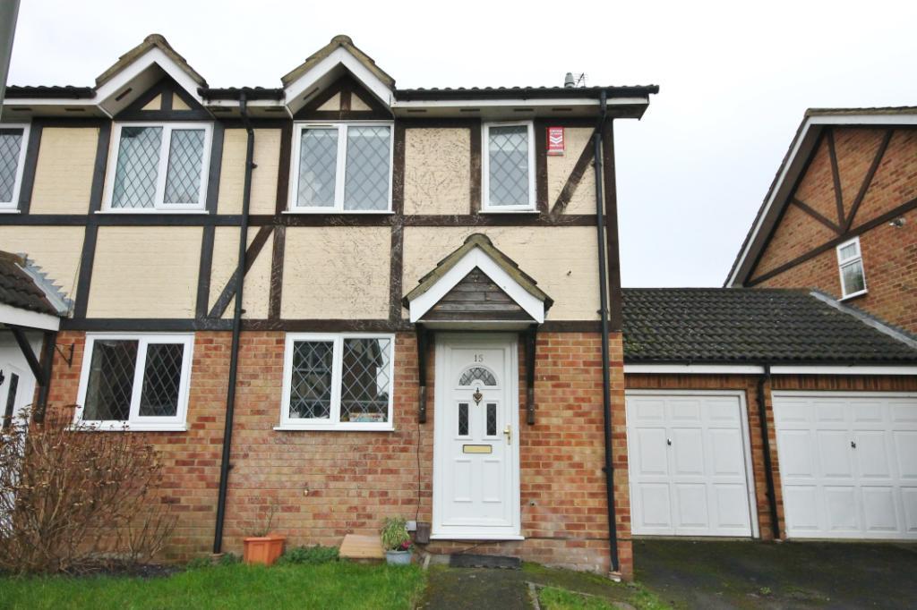 2 bed Semi Detached for rent in Bishopsgate. From Townends Regents