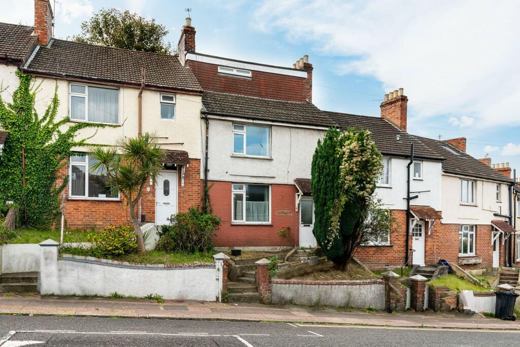 4 bed Town House for rent in Ovingdean. From Ellmans - Hove