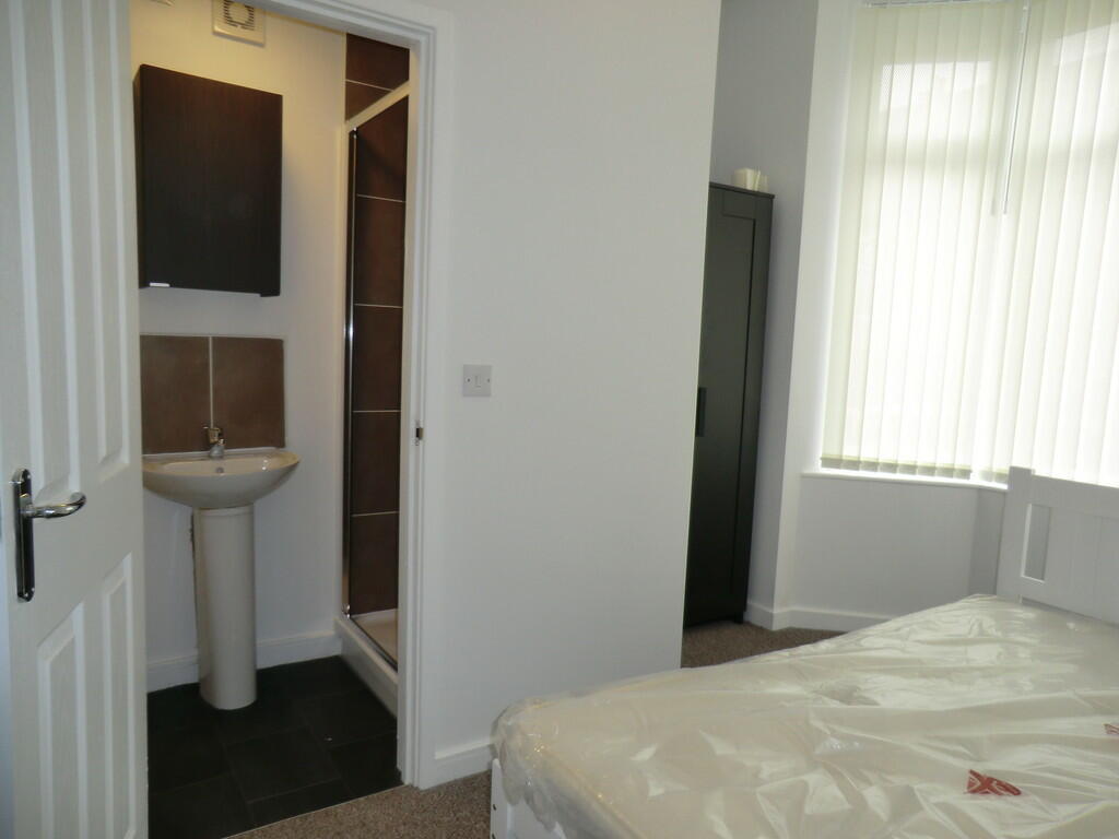 1 bed House Share for rent in Coventry. From Envisage Sales & Lettings - Coventry