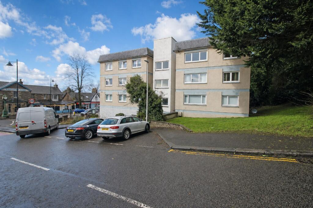2 bed 1st Floor Flat for rent in Bridge of Allan. From B-Spoke Property - Stirling