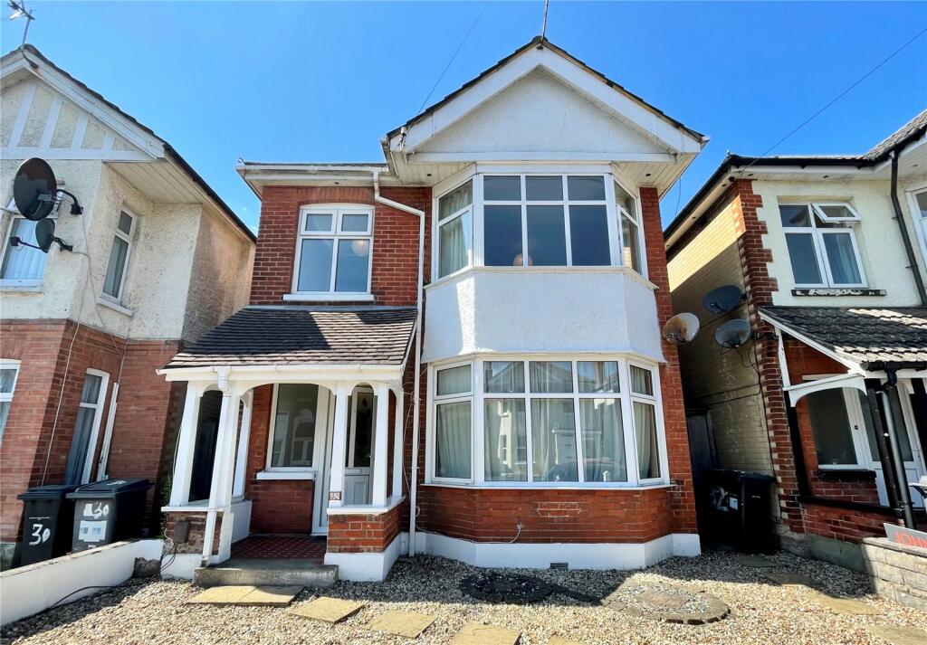 5 bed Detached for rent in Bournemouth. From Frost & Co Estate Agents - Bournemouth