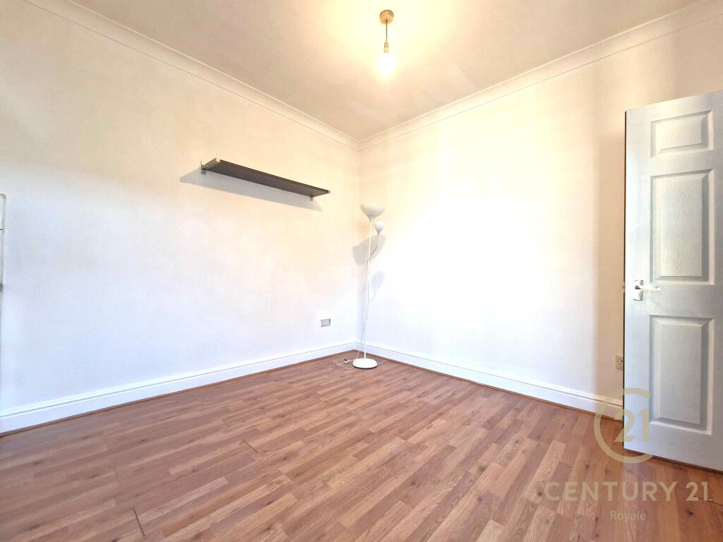 0 bed Studio for rent in Kingston upon Thames. From Century 21 Royale - Kingston Upon Thames 0 bed Studio for rent in Kingston upon Thames. From Century 21 Royale - Kingston Upon Thames