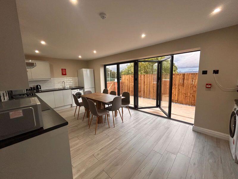 1 bed House Share for rent in Little Lever. From Campus Cribs Ltd - Bolton 1 bed House Share for rent in Little Lever. From Campus Cribs Ltd - Bolton