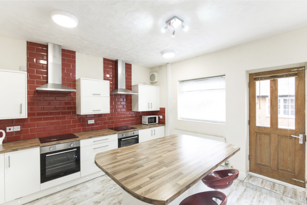 1 bed House Share for rent in Hull. From Loc8me - Covering Hull