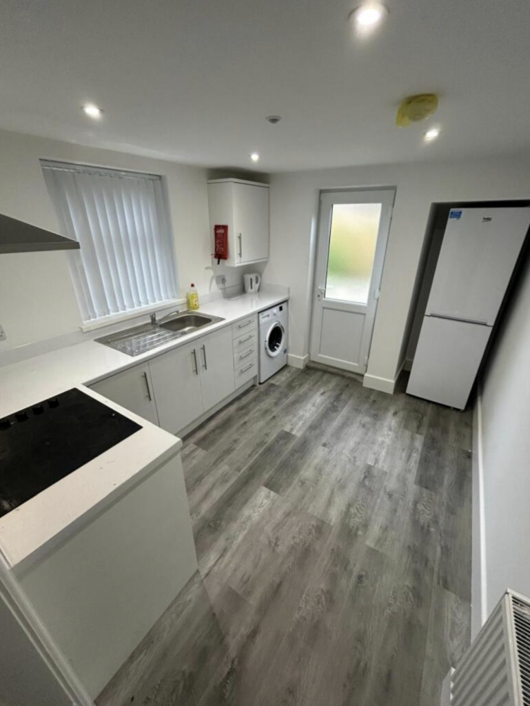 2 bed Detached for rent in Hull. From Loc8me - Covering Hull