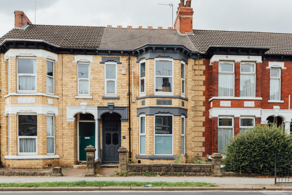 6 bed House Share for rent in Hull. From Loc8me - Covering Hull