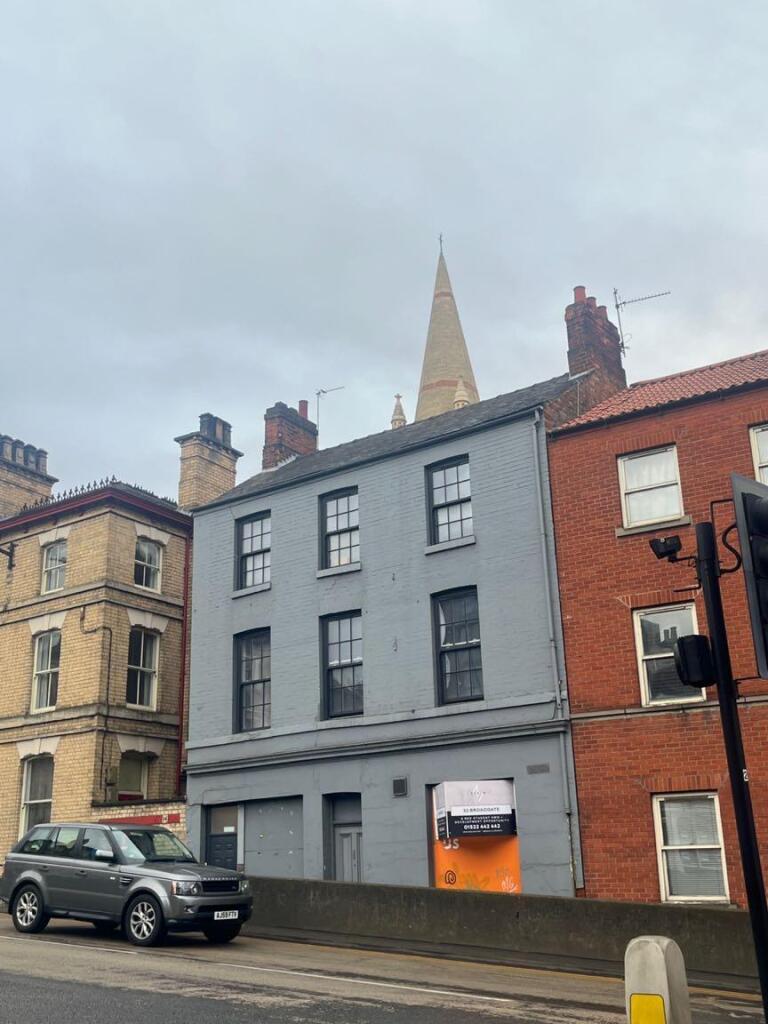 8 bed Detached for rent in Lincoln. From Loc8me - Covering Lincoln