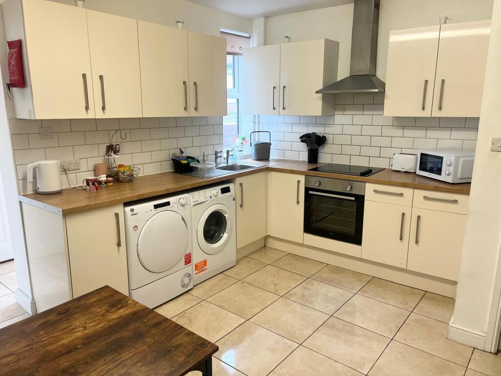 4 bed Detached for rent in Lincoln. From Loc8me - Covering Lincoln