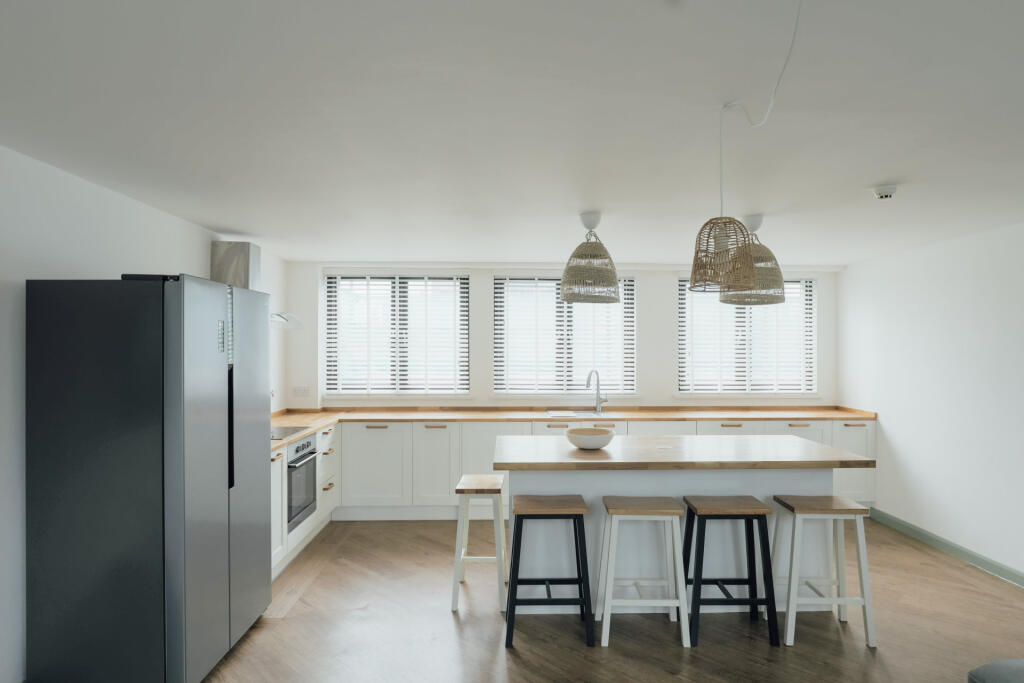 5 bed Detached for rent in Lincoln. From Loc8me - Covering Lincoln 5 bed Detached for rent in Lincoln. From Loc8me - Covering Lincoln
