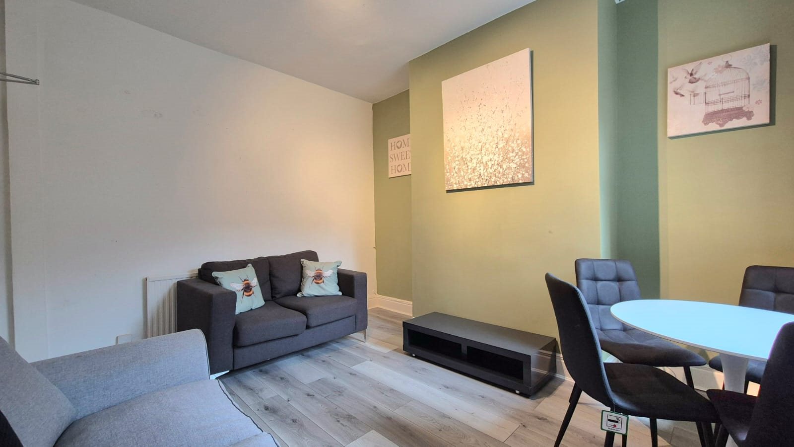 4 bed House for rent in Charlestown. From Loc8me - Manchester 4 bed House for rent in Charlestown. From Loc8me - Manchester