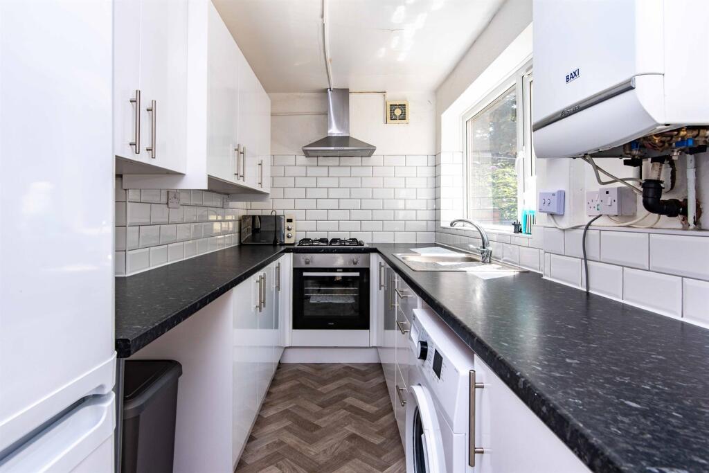 4 bed Semi Detached for rent in Nottingham. From FHP Living - Nottingham