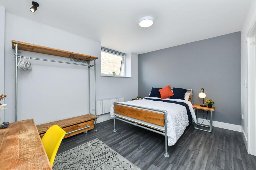 1 bed Mid Terraced House for rent in Nottingham. From FHP Living - Nottingham