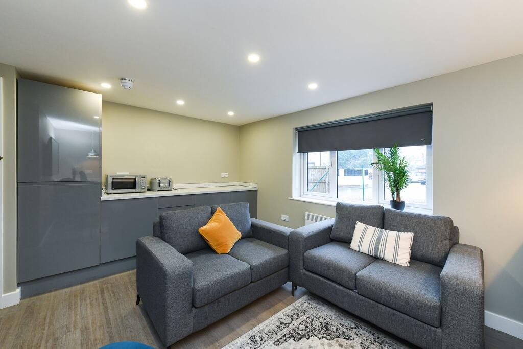 5 bed 1st Floor Flat for rent in . From FHP Living - Nottingham 5 bed 1st Floor Flat for rent in . From FHP Living - Nottingham