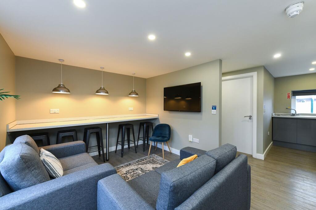 4 bed 1st Floor Flat for rent in . From FHP Living - Nottingham
