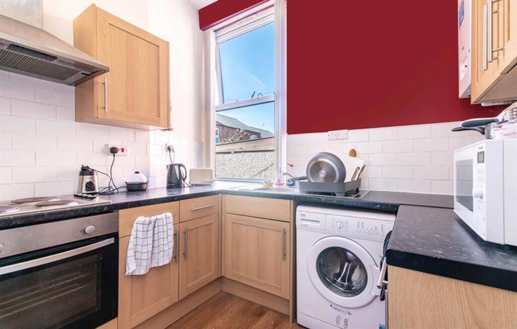3 bed 1st Floor Flat for rent in Nottingham. From FHP Living - Nottingham