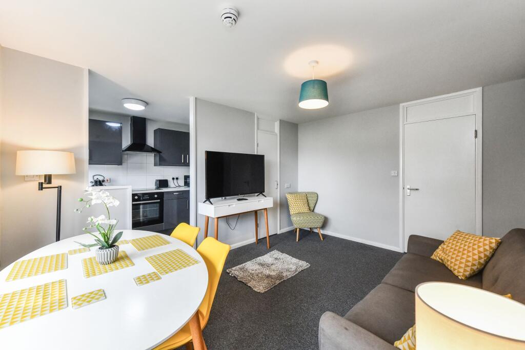 3 bed 1st Floor Flat for rent in Wilford. From FHP Living - Nottingham