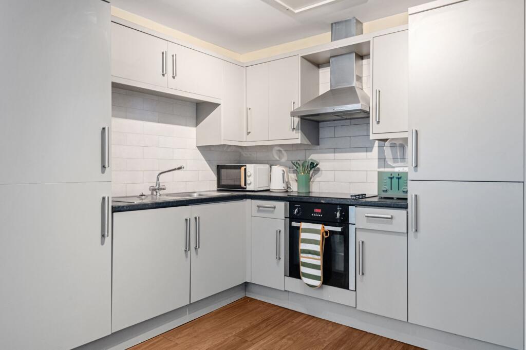 3 bed 1st Floor Flat for rent in Nottingham. From FHP Living - Nottingham