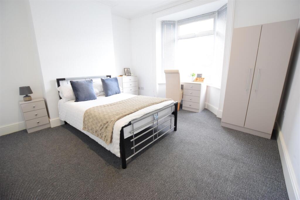 6 bed Mid Terraced House for rent in Harmston. From Cloud Lettings Ltd - Lincoln 6 bed Mid Terraced House for rent in Harmston. From Cloud Lettings Ltd - Lincoln