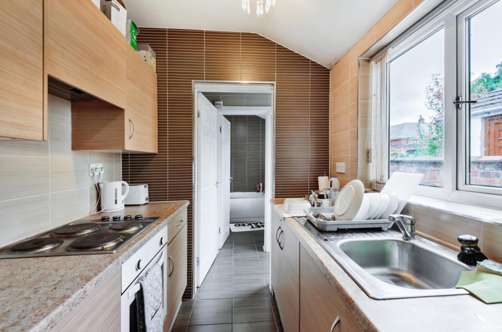 4 bed Mid Terraced House for rent in Lincoln. From Cloud Lettings Ltd - Lincoln